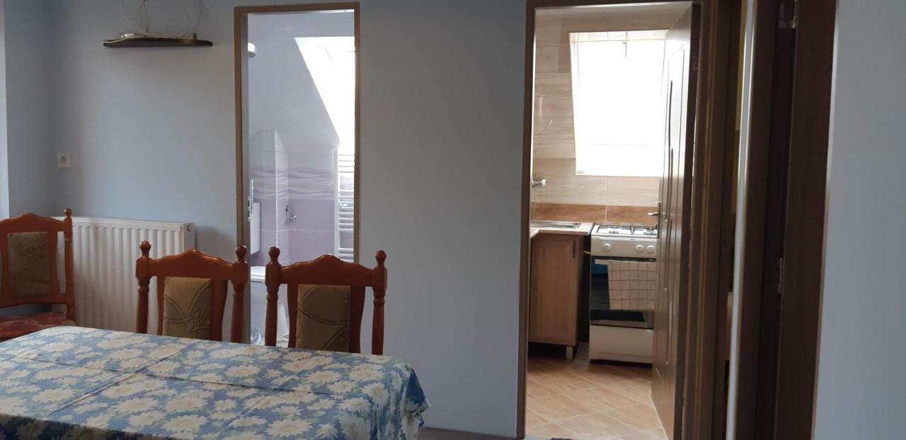 Rozsa Apartment Hajdúszoboszló 外观 照片