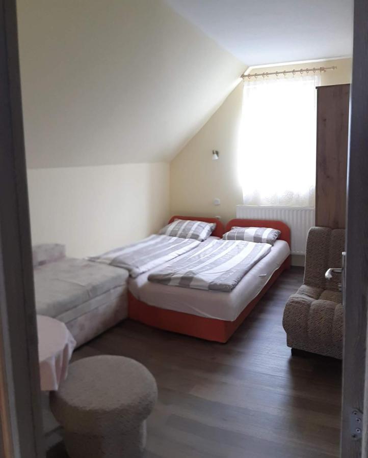 Rozsa Apartment Hajdúszoboszló 外观 照片